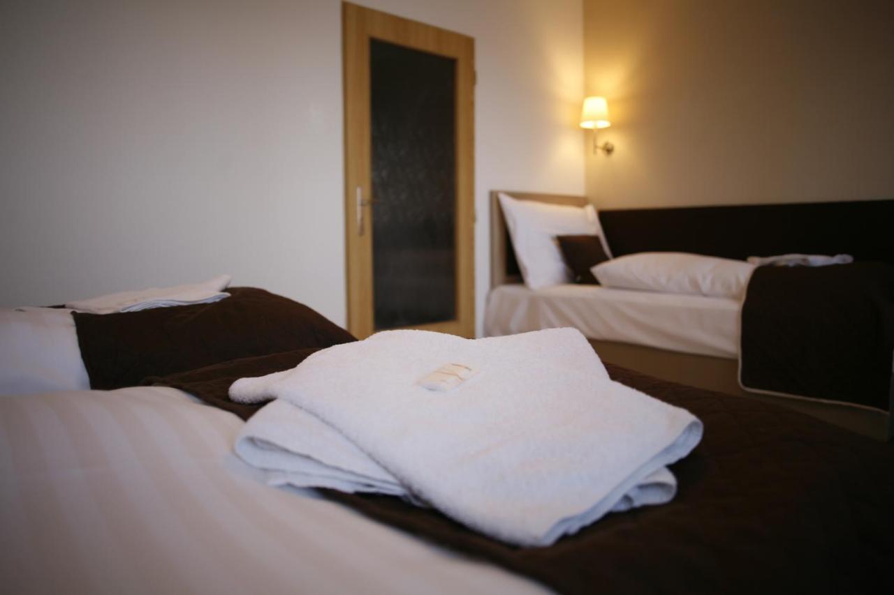 Loučná pod Klínovcem Hotel Pod Vlekem מראה חיצוני תמונה